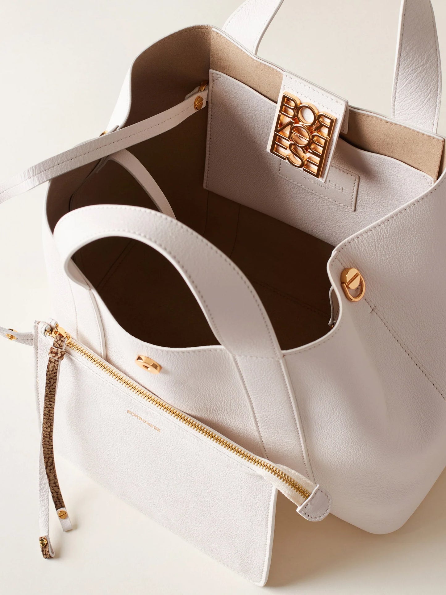 NUEVE SHOPPER MEDIUM